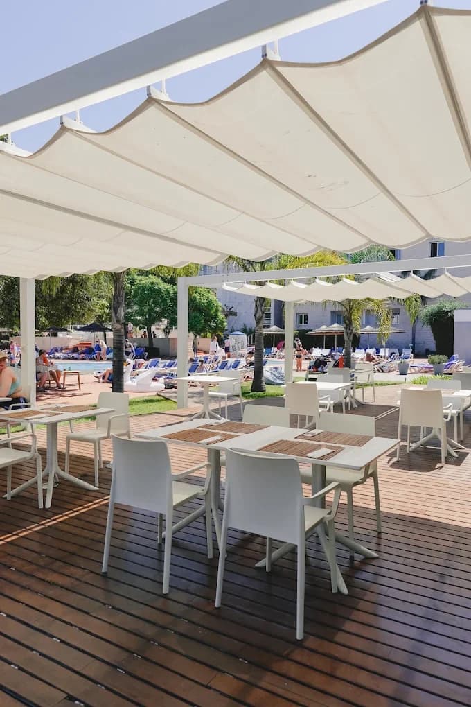 Marina Club