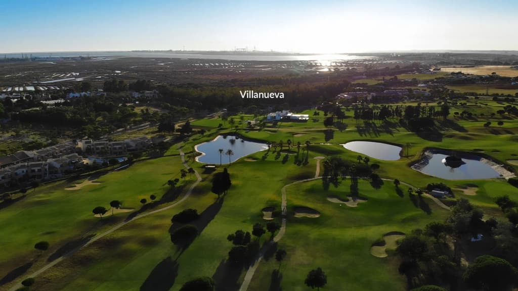 The golf courses in the Cádiz area