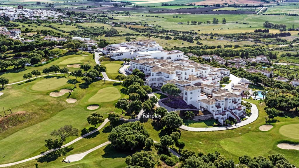 The golf courses in the Cádiz area