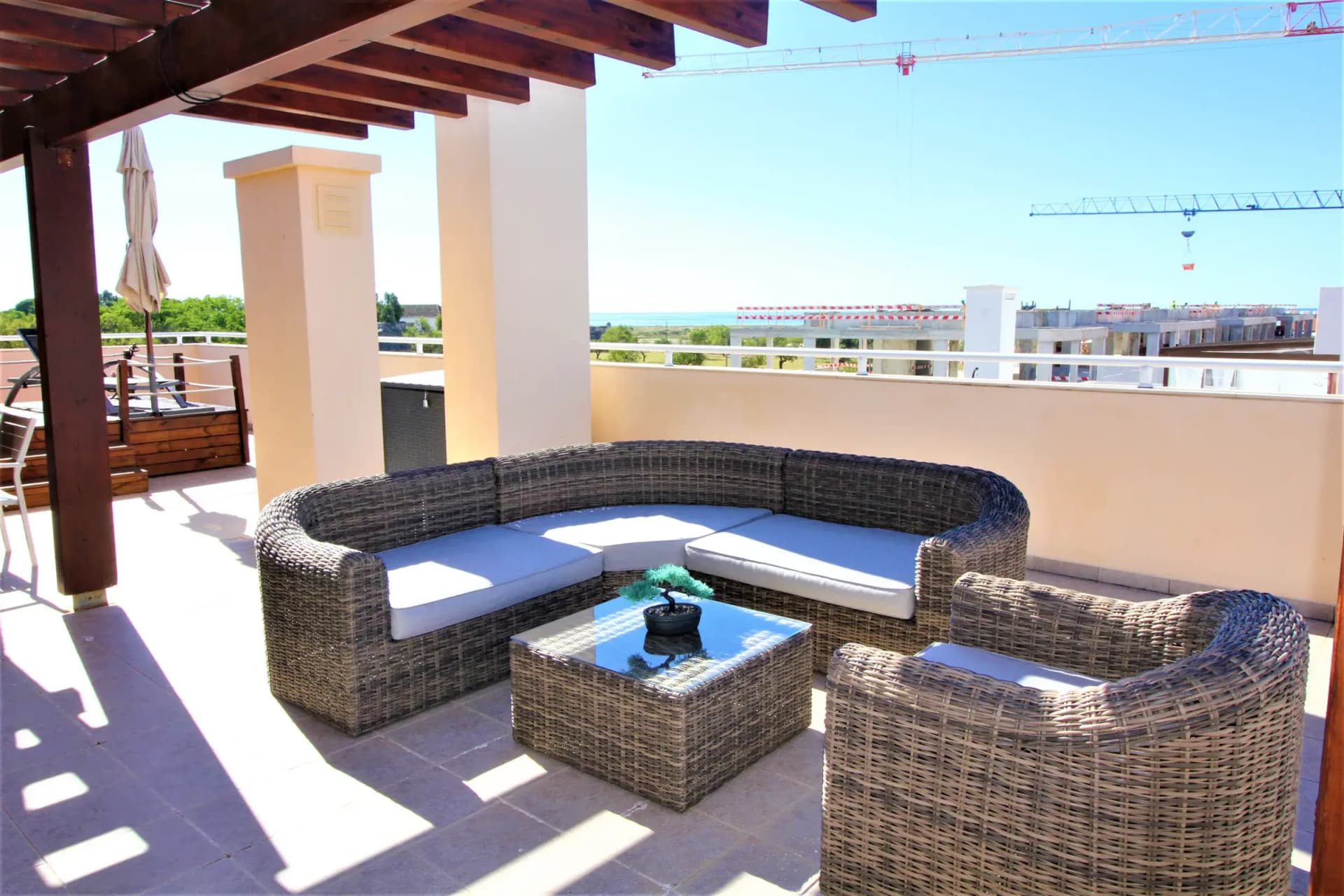 Penthouse mit 2 Schlafzimmern in Cabanas de Tavira